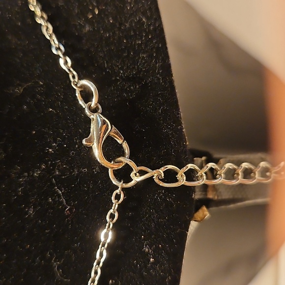 Silvertone & Stone Pendant On Silvertone 28"L Necklace - Picture 7 of 7